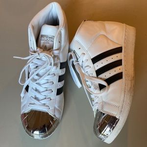 Rare! Adidas Originals Superstar high tops with Silver Chrome Toe